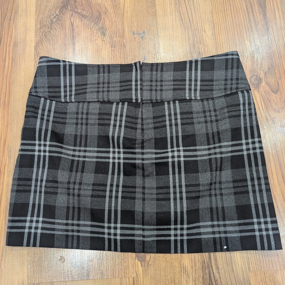 Smart Set Black and Gray Plaid Mini Skirt - Picture 8 of 9